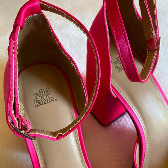 NWT/NIB Wild Fable Women's Bianca Platform Heels Viral Barbie Pink Shoe Size 7.5 - Picture 6 of 14